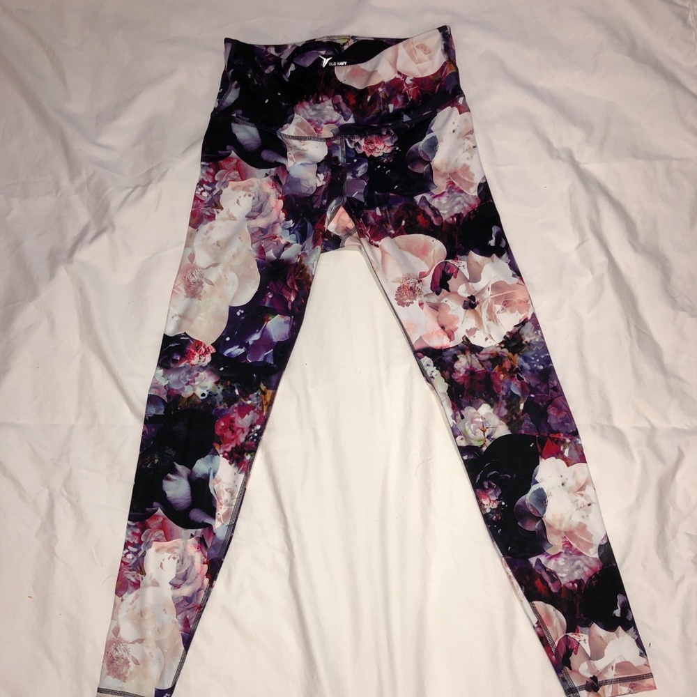 Old navy floral print active leggings